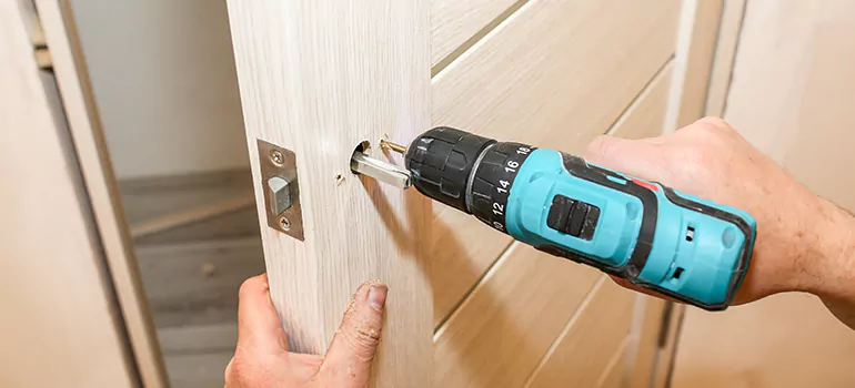 Old Door Knob Repair in London, Ontario