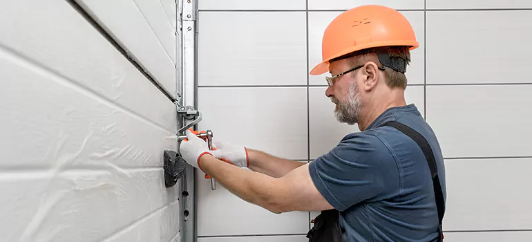 Commercial Garage Door Repair in Old South, ON