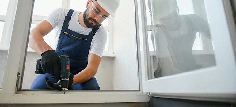 Replace Broken Window Pane in London, ON