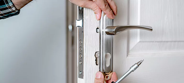 Front Door Knob Repair in London, ON